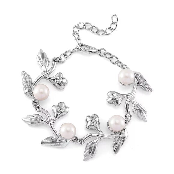 Women's White Shell Pearl Bracelet with Leaf Design in Silvertone - Picture 1 of 3